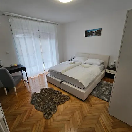 Apartman Misir In Downtown *