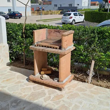 Misir In Downtown Apartman Knin